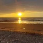 Olas Deluxe * Salinas (Castrillon)