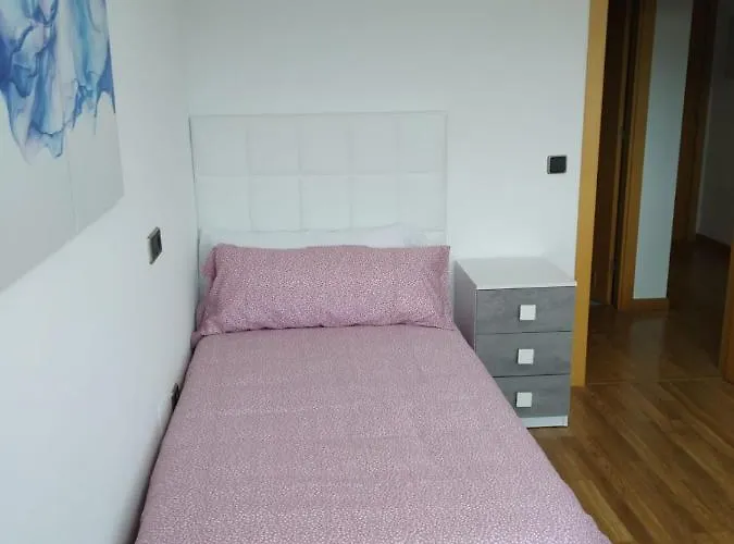 Olas Deluxe * Salinas (Castrillon)